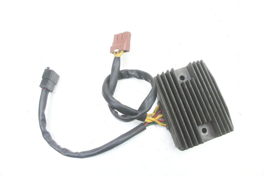 photo de REGULATEUR CHARGE PEUGEOT SATELIS 125 (2013 - 2018)