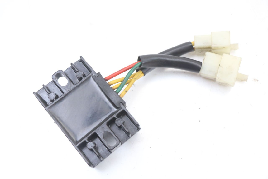 photo de REGULATEUR CHARGE PEUGEOT STREETZONE I 2T 50 (2018 - 2020)