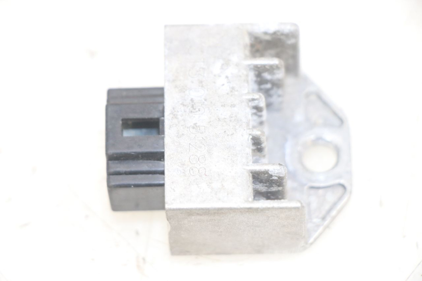 photo de REGULATEUR CHARGE PEUGEOT TWEET 4T 50 (2014 - 2019)