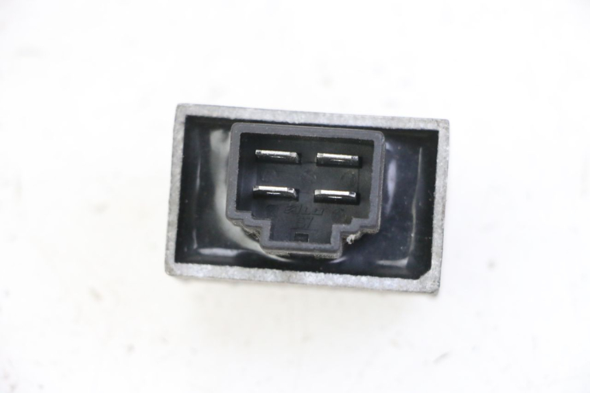 photo de REGULATEUR CHARGE PEUGEOT TWEET 4T 50 (2014 - 2019)