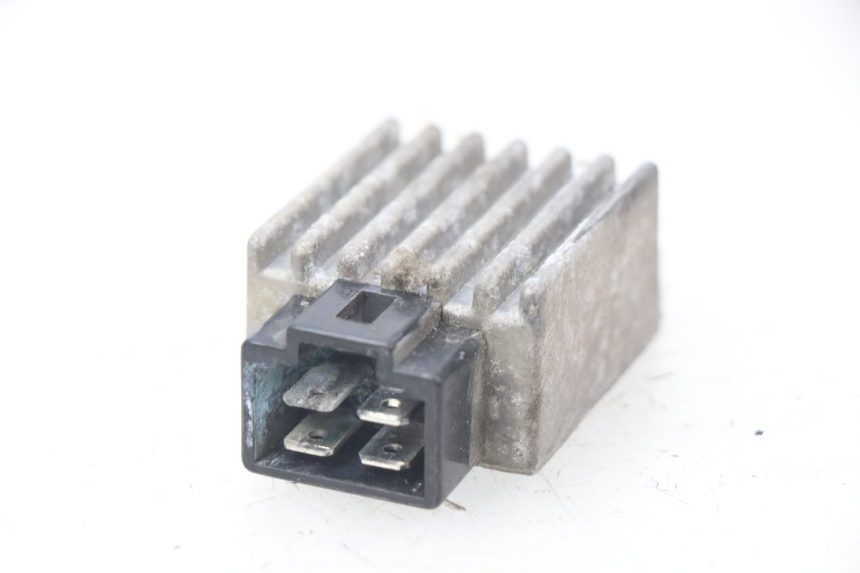 photo de REGULATEUR CHARGE PEUGEOT VIVACITY 50 (1998 - 2003)