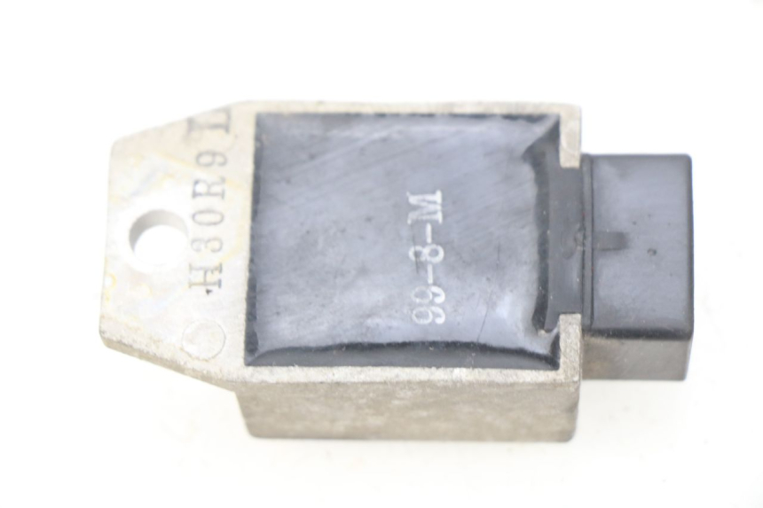 photo de REGULATEUR CHARGE PEUGEOT VIVACITY 50 (1998 - 2003)