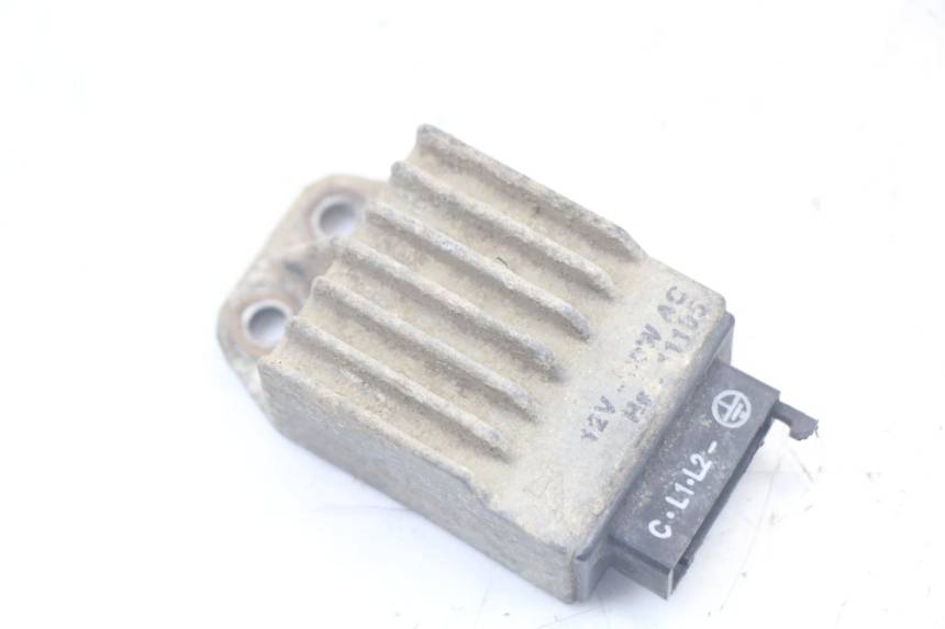 photo de REGULATEUR CHARGE PEUGEOT XP6 50 (1997 - 2003)