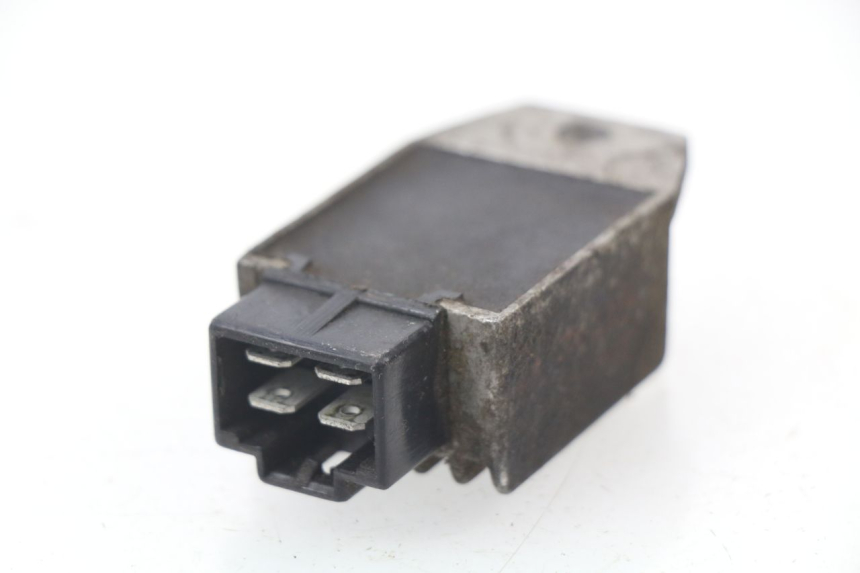 photo de REGULATEUR CHARGE PEUGEOT ZENITH 50 (1994 - 1999)