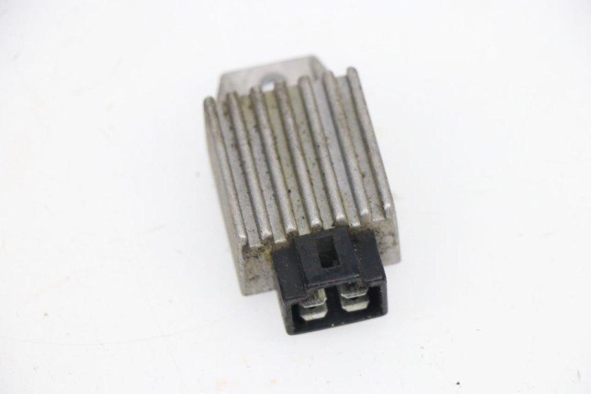 photo de REGULATEUR CHARGE PGO LIGERO 50 (2006 - 2010)