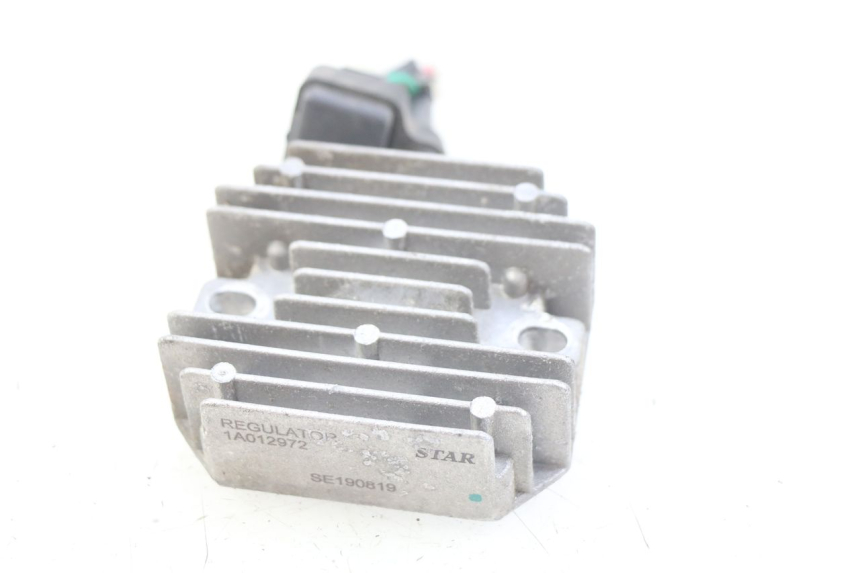 photo de REGULATEUR CHARGE PIAGGIO LIBERTY IGET 4T 50 (2015 - 2020)