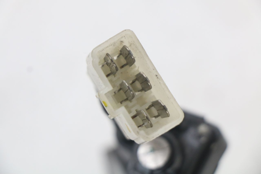 photo de REGULATEUR CHARGE PIAGGIO LIBERTY IGET 4T 50 (2021 - 2025)