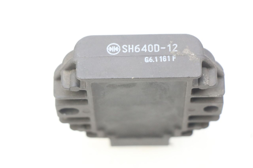 photo de REGULATEUR CHARGE PIAGGIO LIBERTY IGET S 125 (2016 - 2020)