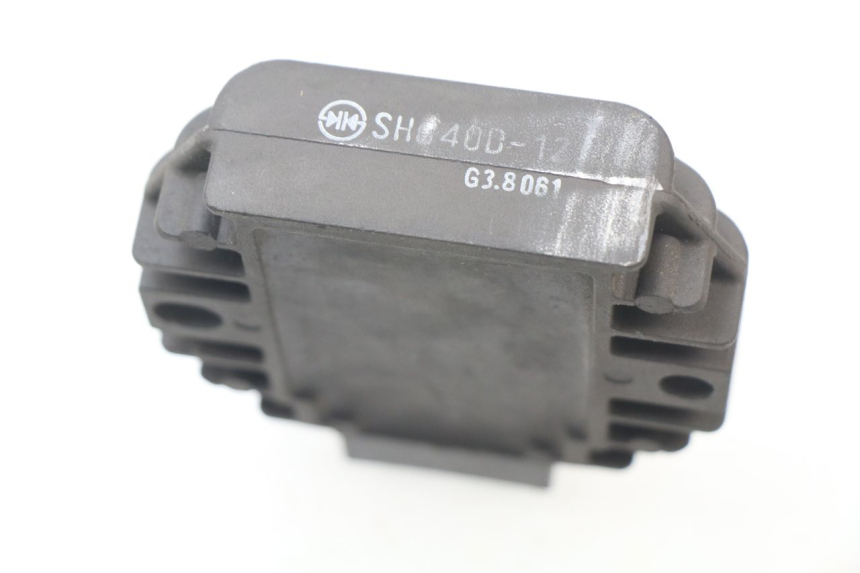 photo de REGULATEUR CHARGE PIAGGIO PRIMAVERA 125 (2013 - 2021)