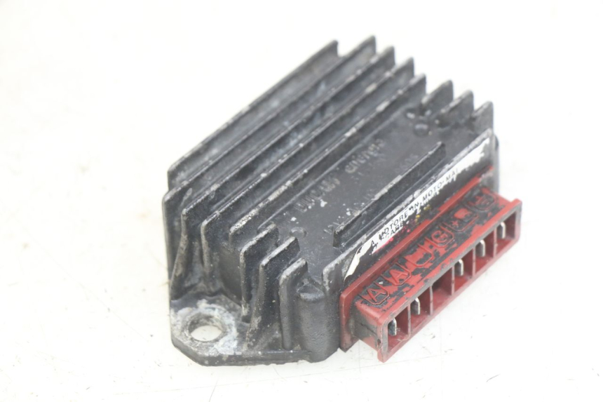 photo de REGULATEUR CHARGE PIAGGIO TYPHOON 50 (1993 - 1999)