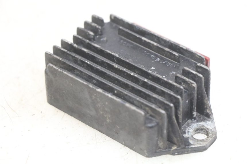 photo de REGULATEUR CHARGE PIAGGIO TYPHOON 50 (1993 - 1999)