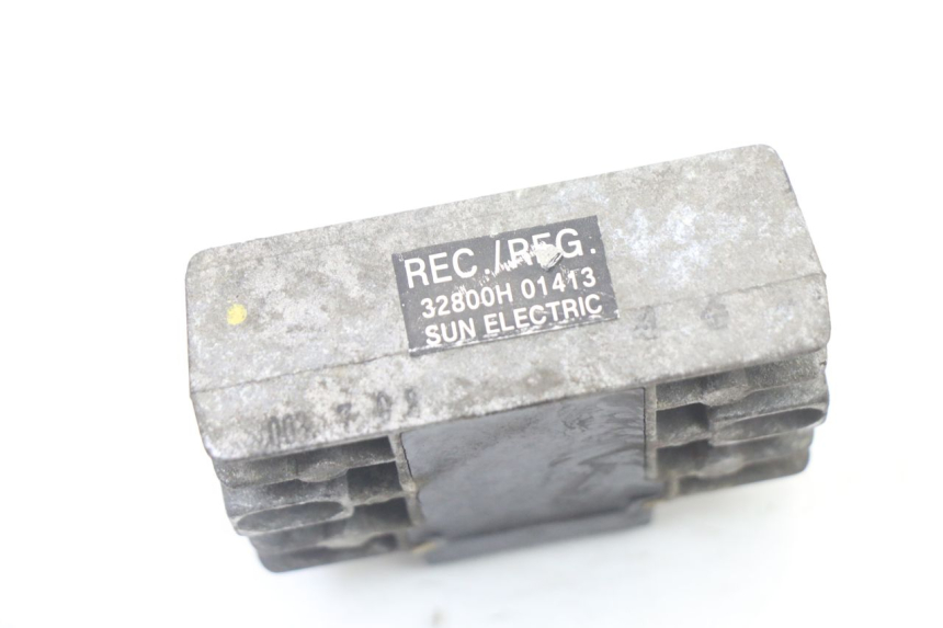 photo de RÉGULATEUR DE CHARGE PIAGGIO VESPA GRANTURISMO 125 (2003 - 2007)