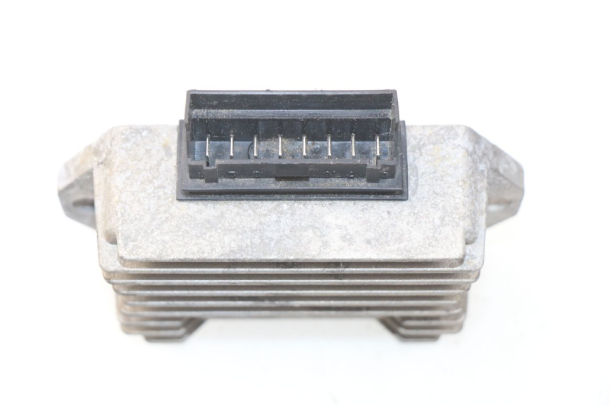 photo de RÉGULATEUR DE CHARGE PIAGGIO VESPA SPRINT 2T 50 (2014 - 2018)