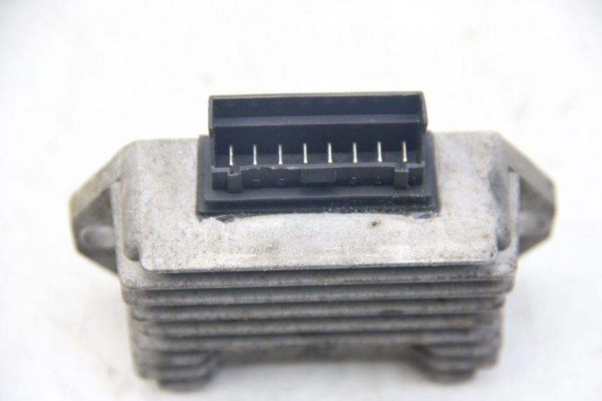 photo de RÉGULATEUR DE CHARGE PIAGGIO VESPA SPRINT 2T 50 (2014 - 2018)