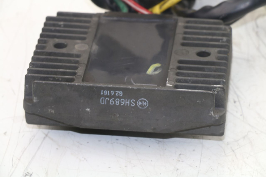 photo de REGULATEUR CHARGE PIAGGIO X10 500 (2012 - 2018)