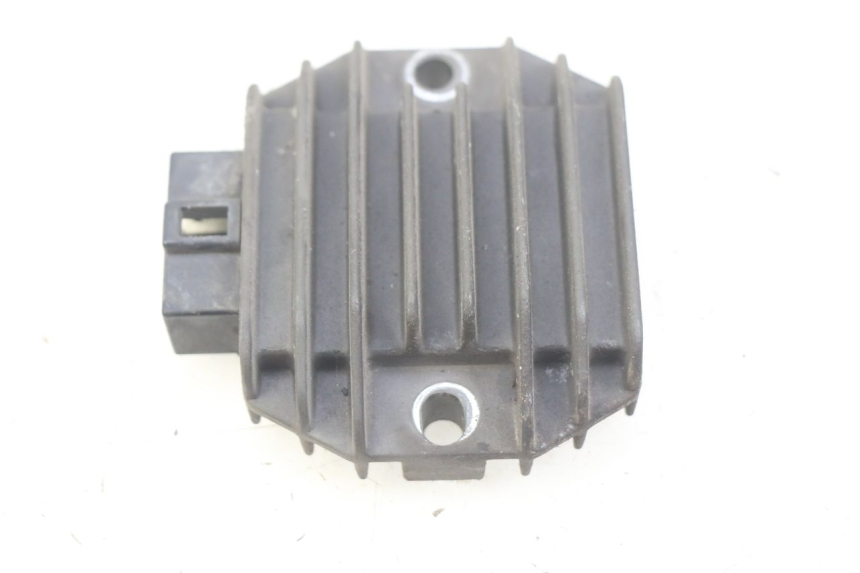 photo de REGULATEUR CHARGE PIAGGIO X8 125 (2004 - 2007)