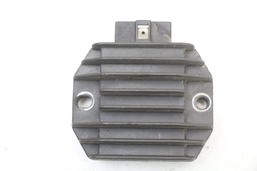 photo de REGULATEUR CHARGE PIAGGIO X8 125 (2004 - 2007)