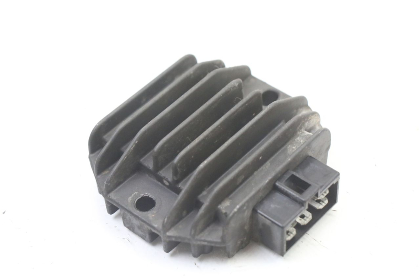 photo de REGULATEUR CHARGE PIAGGIO X8 125 (2004 - 2007)