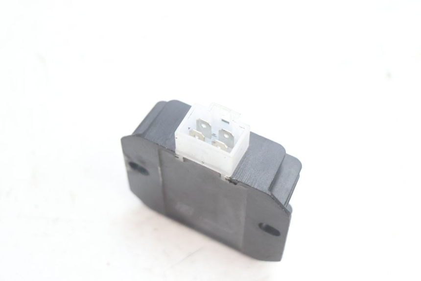 photo de REGULATEUR CHARGE LAZIO RENO 50 (2016 - 2021) - Autre angle de vue