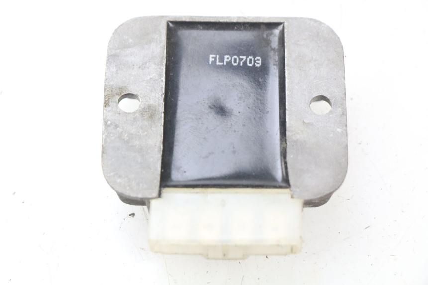photo de REGULATEUR CHARGE REVATTO CITYONE 50 (2006 - 2008)