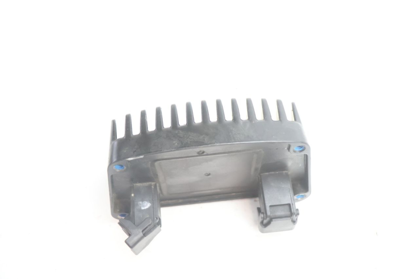 photo de REGULATEUR CHARGE HARLEY DAVIDSON ROAD GLIDE FLTRXSE 1920 (2018 - 2022) - Points de fixation