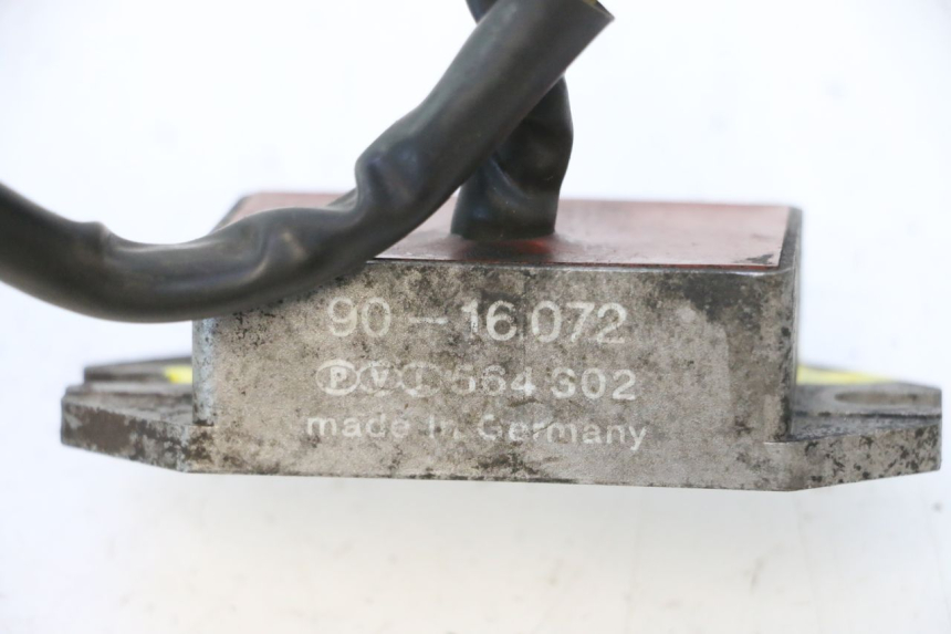 photo de REGULATEUR CHARGE MZ RT 125 (2000 - 2008) - Zoom état d’usage