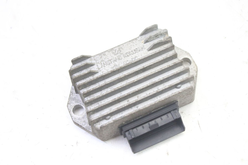 photo de REGULATEUR CHARGE GILERA RUNNER SP 50 (2006 - 2008)