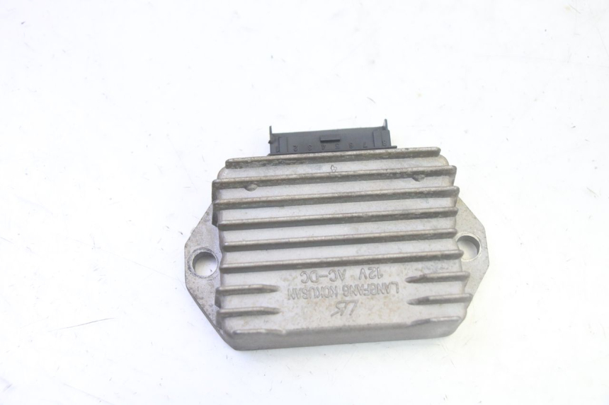 photo de REGULATEUR CHARGE GILERA RUNNER SP 50 (2009 - 2017)
