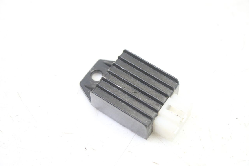 photo de REGULATEUR CHARGE APOLLO RXF 125