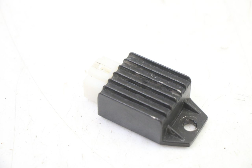 photo de REGULATEUR CHARGE APOLLO RXF 125