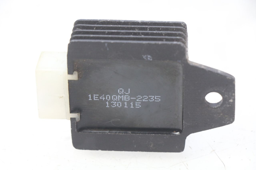 photo de REGULATEUR CHARGE KEEWAY RY6 2T 50 (2011 - 2019) - Zoom état d’usage