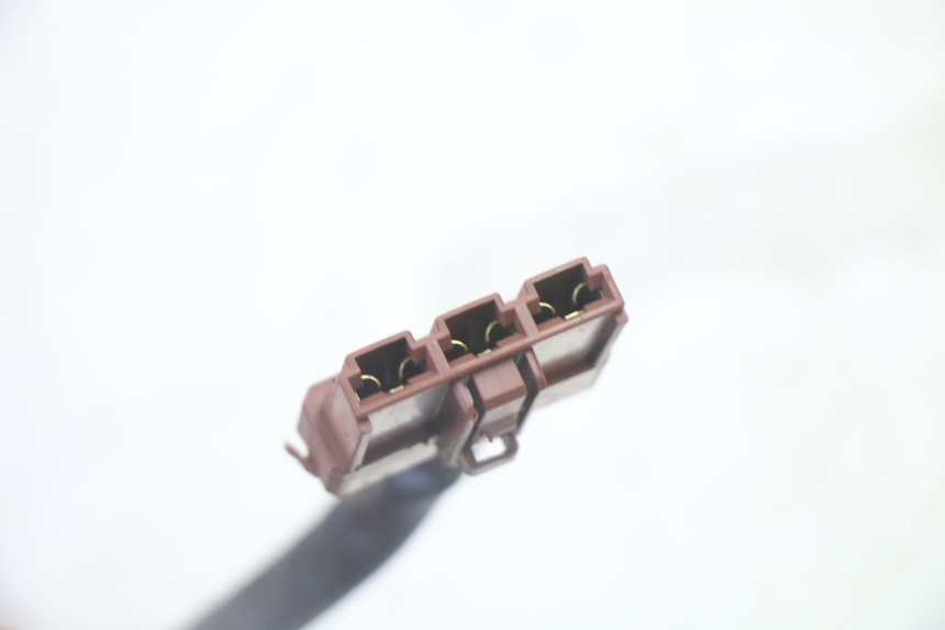 photo de REGULATEUR CHARGE PEUGEOT SATELIS 125 (2010 - 2012)