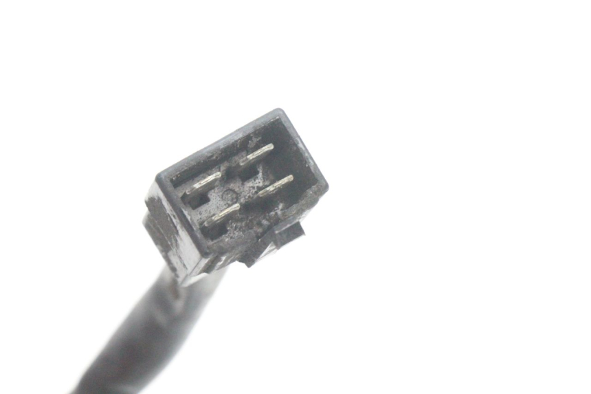 photo de REGULATEUR CHARGE PEUGEOT SATELIS 125 (2006 - 2009) - État de surface