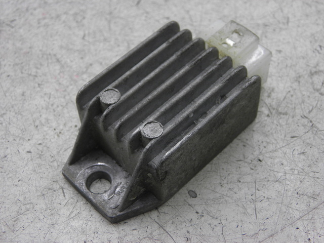 photo de REGULATEUR CHARGE SHENKE WACOX 50 (2010 - 2016)