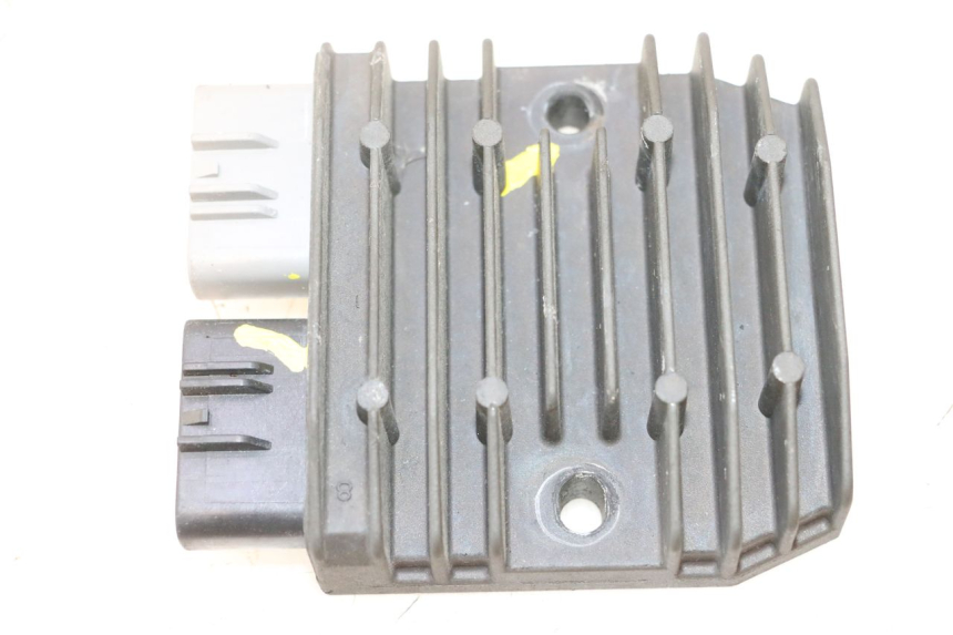 photo de REGULATEUR CHARGE CAN-AM SPYDER RS 1000 (2008 - 2012) - Vue d’ensemble