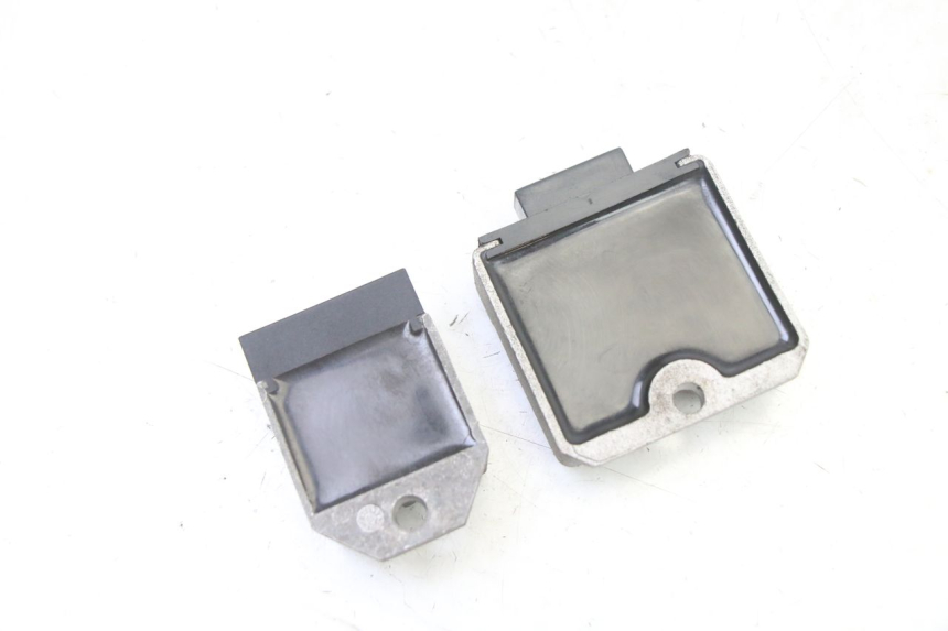 photo de REGULATEUR CHARGE APRILIA SR 2T 50 (2018 - 2022)