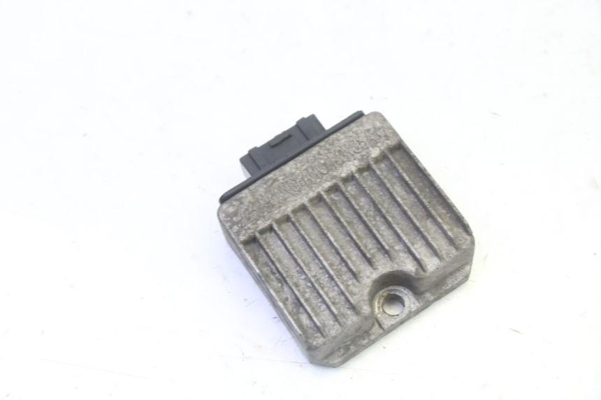 photo de REGULATEUR CHARGE APRILIA SR R 2T LC 50 (2018 - 2021)