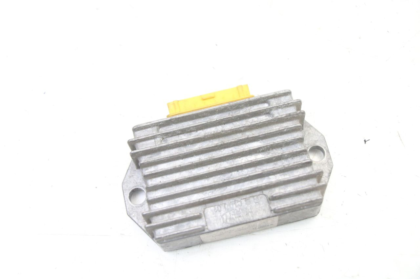 photo de REGULATEUR CHARGE GILERA STALKER 50 (1997 - 2005) - Détail de la pièce