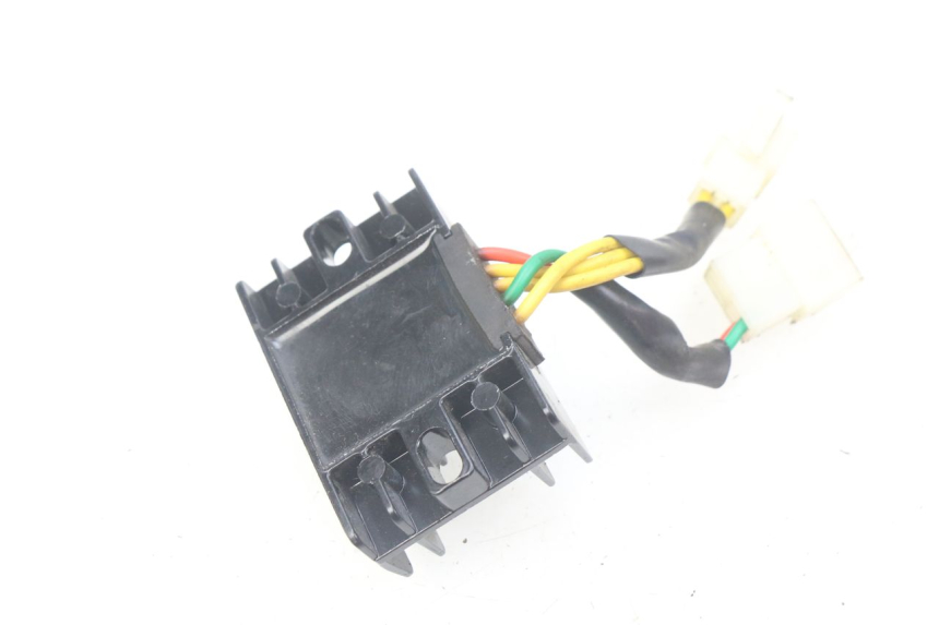 photo de REGULATEUR CHARGE PEUGEOT STREETZONE 4T 50 (2018 - 2023)
