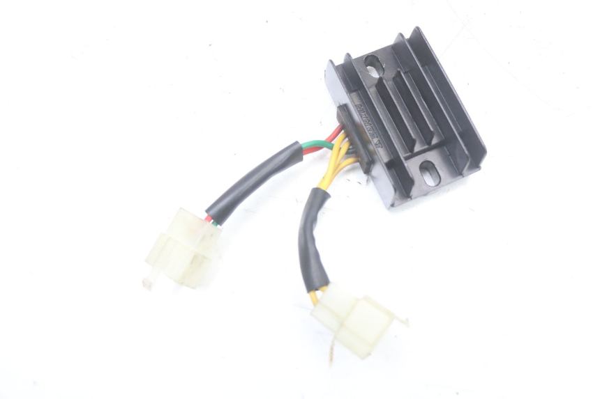 photo de REGULATEUR CHARGE PEUGEOT STREETZONE 4T 50 (2018 - 2023)