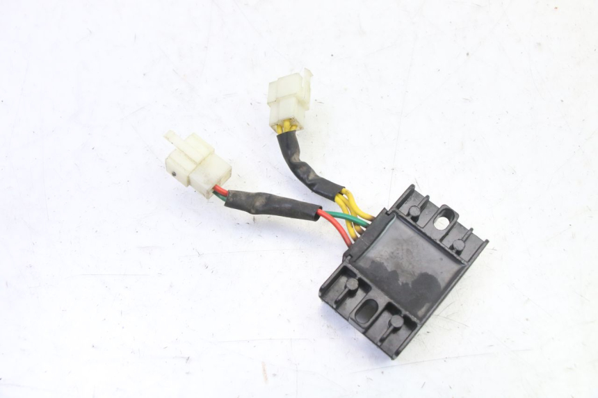 photo de REGULATEUR CHARGE PEUGEOT STREETZONE I NAKED 2T 50 (2018 - 2020)