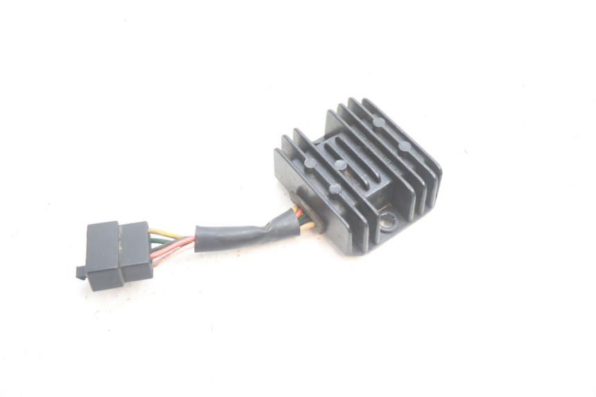 photo de REGULATEUR CHARGE KYMCO SUPER 8 2T 50 (2007 - 2013) - Zoom état d’usage