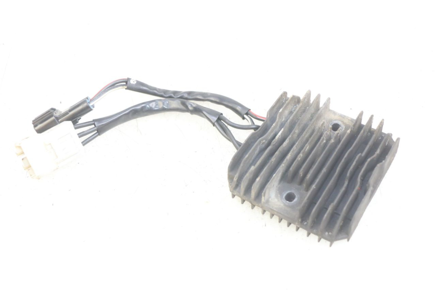 photo de REGULATEUR CHARGE SUZUKI BURGMAN 650 (2002 - 2004)