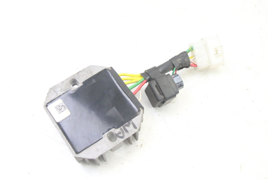 photo de REGULATEUR CHARGE APRILIA SXR 50 (2021 - 2023)