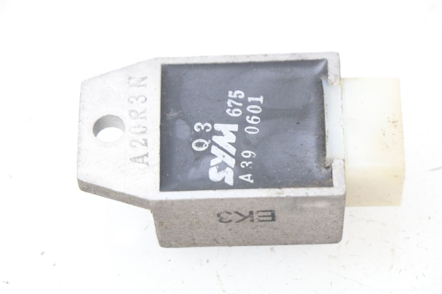 photo de REGULATEUR CHARGE SYM DD 50 (2005 - 2011)