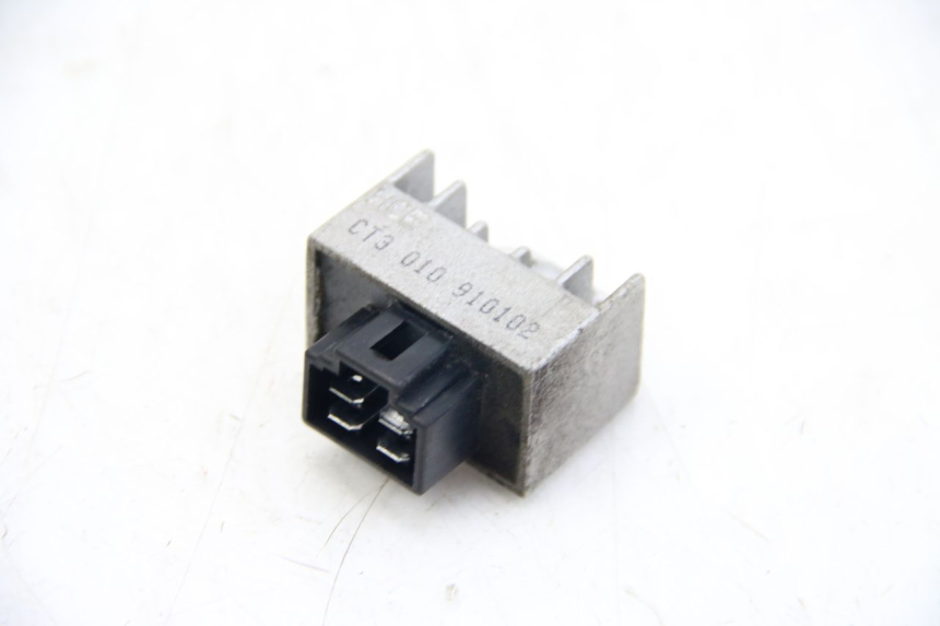photo de REGULATEUR CHARGE SYM FIDDLE 2 125 (2010 - 2013)