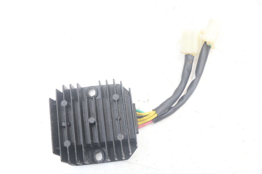 photo de REGULATEUR CHARGE SYM FIDDLE 3 III 125 (2014 - 2020)