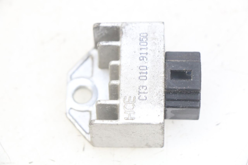 photo de REGULATEUR CHARGE SYM SYMPHONY 125 (2009 - 2015)
