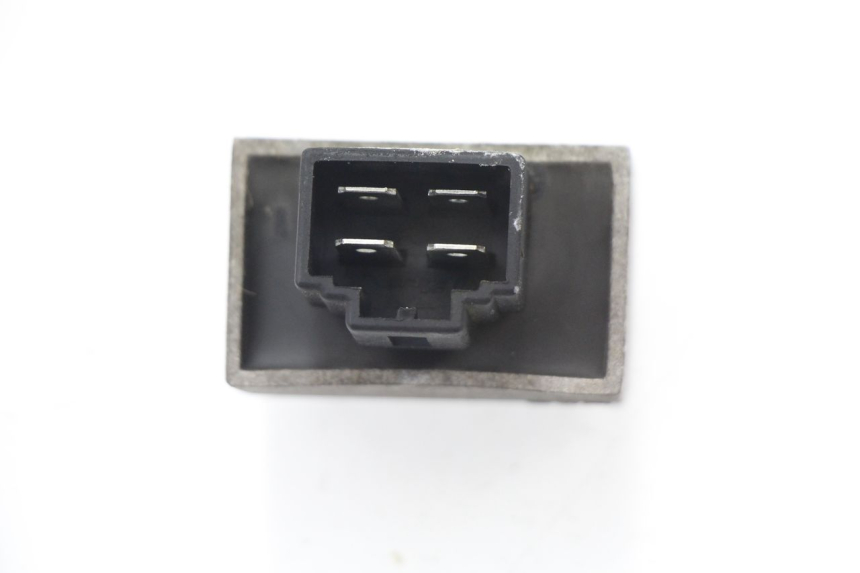 photo de REGULATEUR CHARGE SYM TONIK 125 (2010 - 2014)