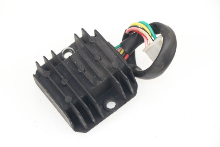 photo de REGULATEUR CHARGE TAOTAO ATM 50 50 (2010 - 2018)